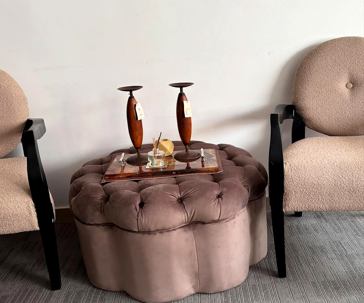 EFUA ACCENT ARMCHAIR